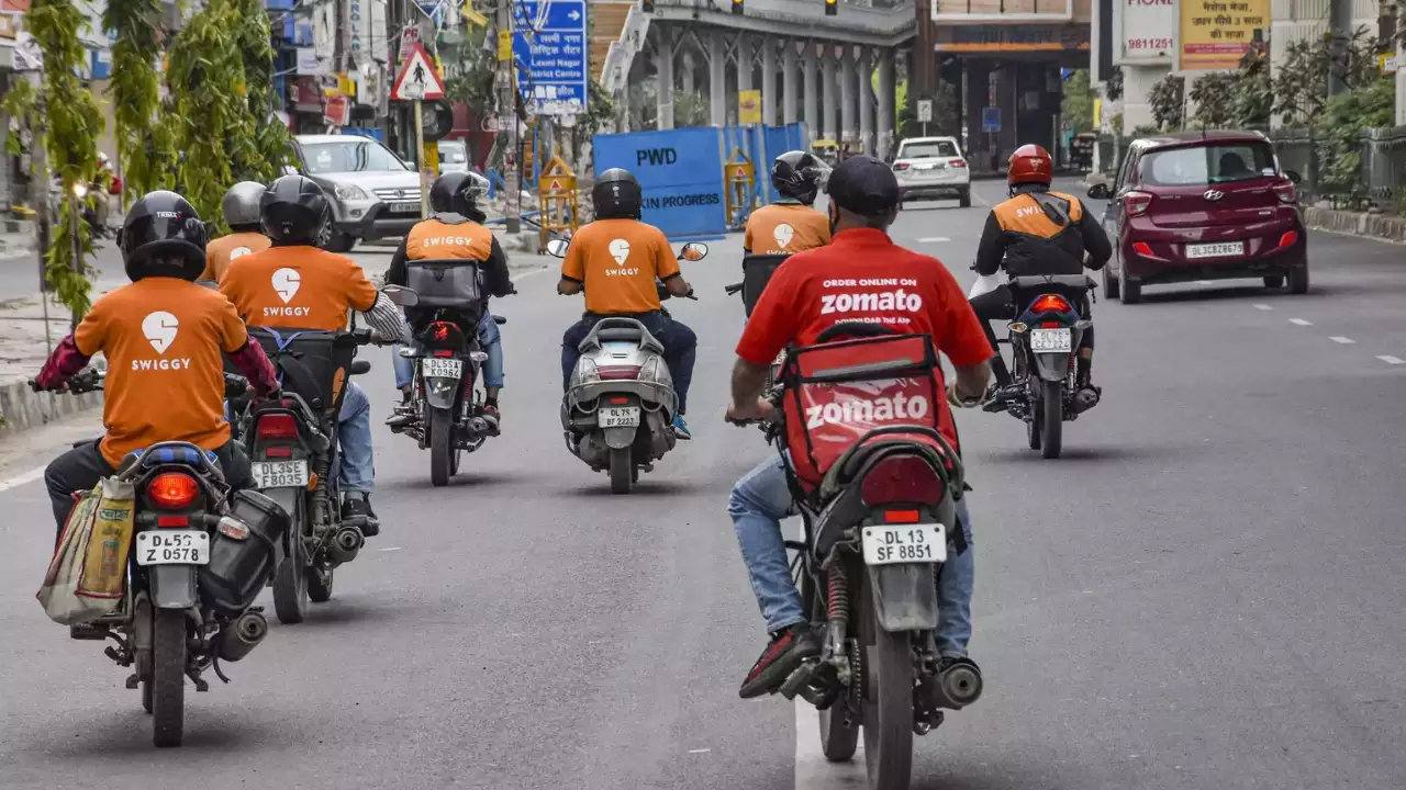 Online food delivery mkt to touch Rs 2 trn mark by 2030: Bain-Swiggy report